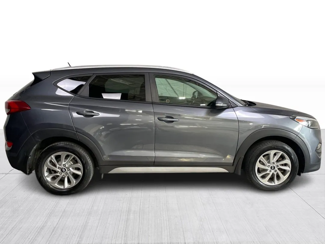 2017 Hyundai Tucson for sale - photo 2