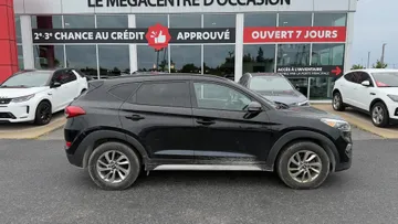 2018 Hyundai Tucson - image 4