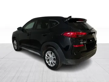 2021 Hyundai Tucson - image 6