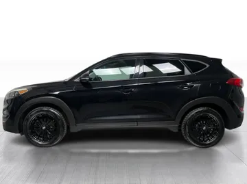 2017 Hyundai Tucson - image 9