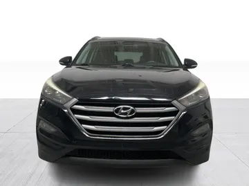 2017 Hyundai Tucson - image 7
