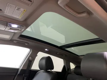 2016 Hyundai Tucson - image 6