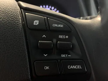 2016 Hyundai Tucson - image 29