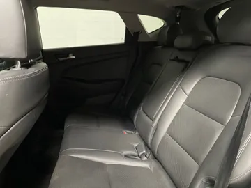 2021 Hyundai Tucson - image 16