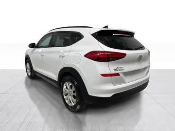 2021 Hyundai Tucson - image 12
