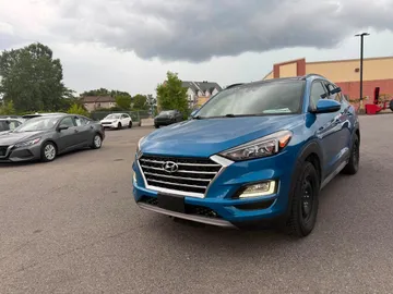 2021 Hyundai Tucson - image 3