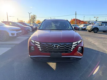 2023 Hyundai Tucson - image 2