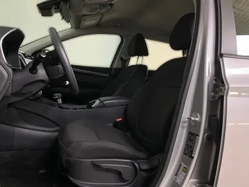 2023 Hyundai Tucson - image 3