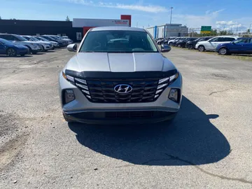 2023 Hyundai Tucson - image 2