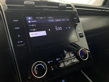 2023 Hyundai Tucson - image 25