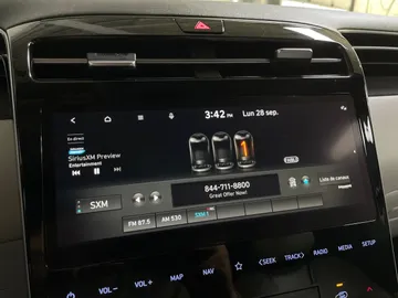 2022 Hyundai Tucson Hybrid - image 33