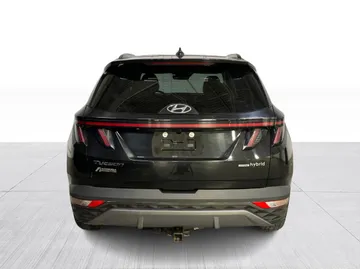 2022 Hyundai Tucson Hybrid - image 13