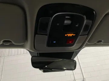 2022 Hyundai Tucson Hybrid - image 17