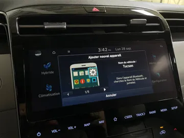 2022 Hyundai Tucson Hybrid - image 29