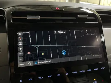 2022 Hyundai Tucson Hybrid - image 23