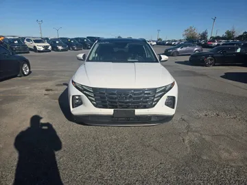 2023 Hyundai Tucson Hybrid - image 2