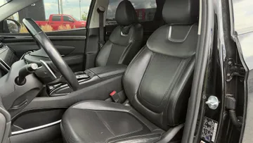 2023 Hyundai Tucson Hybrid - image 8