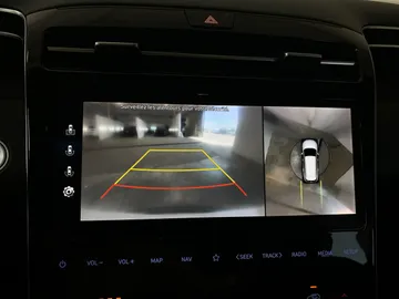 2022 Hyundai Tucson Hybrid - image 24