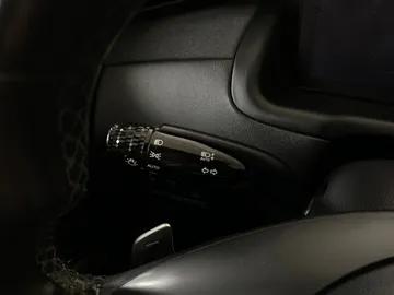 2022 Hyundai Tucson Hybrid - image 17