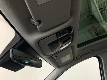 2022 Hyundai Tucson Hybrid - image 14