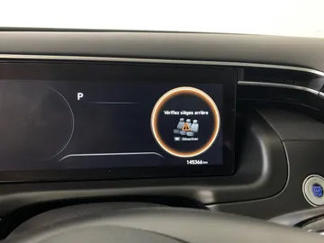 2022 Hyundai Tucson Hybrid - image 35