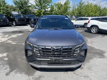 2022 Hyundai Tucson - image 2
