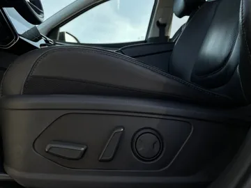 2023 Hyundai Tucson - image 24