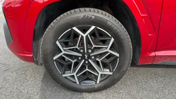 2022 Hyundai Tucson - image 7