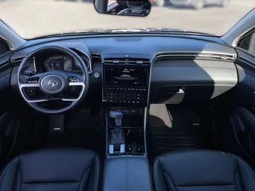 2023 Hyundai Tucson - image 4