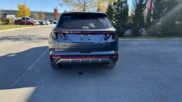 2024 Hyundai Tucson Hybrid - image 6