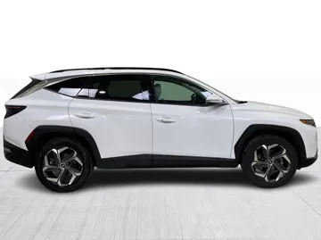 2024 Hyundai Tucson Hybrid - image 2