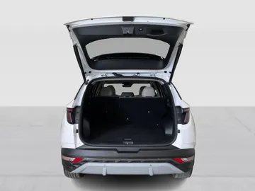 2024 Hyundai Tucson Hybrid - image 14