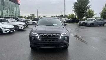 2024 Hyundai Tucson - image 2