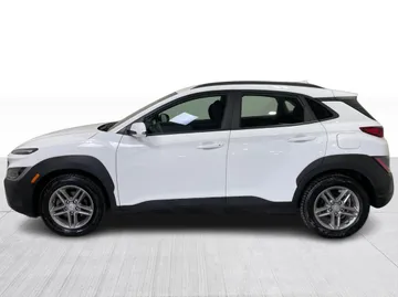 2022 Hyundai Kona - image 10
