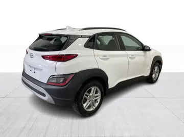 2022 Hyundai Kona - image 14