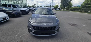 2022 Hyundai Kona - image 2
