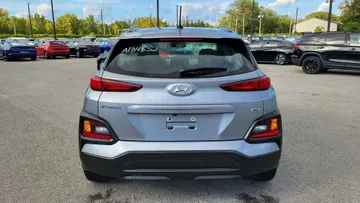 2021 Hyundai Kona - image 2