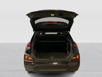 2018 Hyundai Kona - image 13
