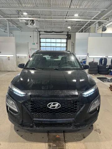 2018 Hyundai Kona - image 2