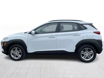 2020 Hyundai Kona - image 10