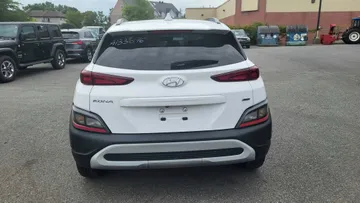 2022 Hyundai Kona - image 4