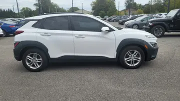 2022 Hyundai Kona - image 6