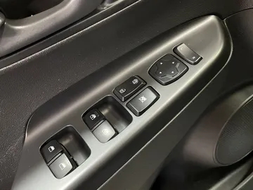 2019 Hyundai Kona - image 21