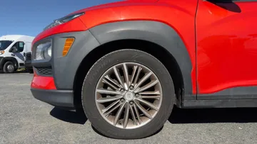 2020 Hyundai Kona - image 7
