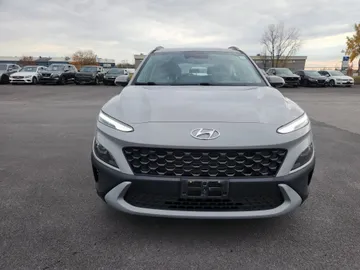 2023 Hyundai Kona - image 2