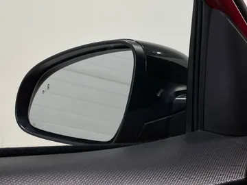 2020 Hyundai Kona Electric - image 19