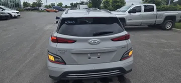 2022 Hyundai Kona Electric - image 6