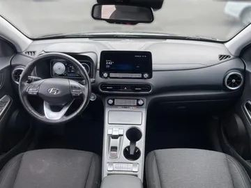2023 Hyundai Kona Electric - image 4