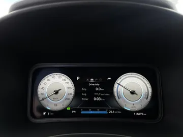 2023 Hyundai Kona Electric - image 17