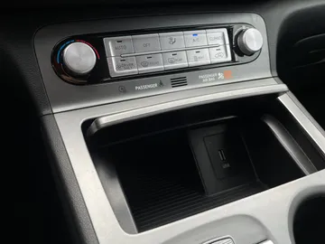 2023 Hyundai Kona Electric - image 26